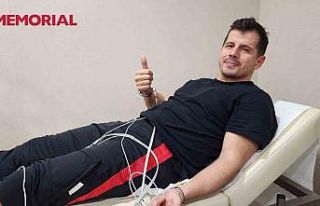 Emre Belözoğlu sağlık kontrolünden geçti