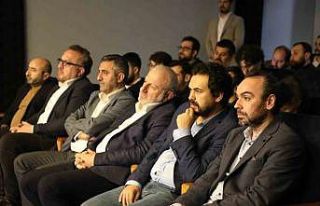 Esenler Medya Akademisi’nde mezuniyet heyecanı