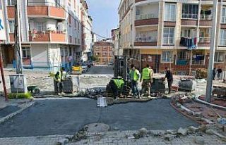 Esenyurt’ta tahrip olan yollar yenileniyor