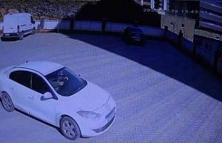 Hasta ziyaretine geldi, aracından oldu: İmmobilizer...