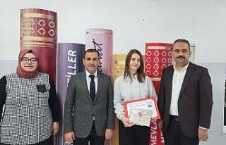 İl birinciliğini hak kazanan öğrencilere hediye...