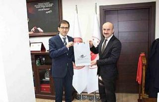 İl Müdürü Öztürk, adaletin temsilcileriyle bir...