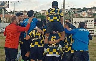 İmren Alaçatıspor zirveye tırmanıyor