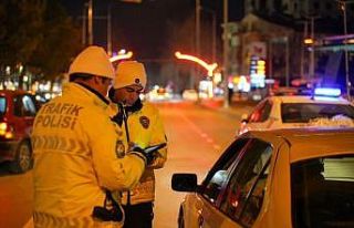 Isparta’da 1 saatte 14 araç trafikten men edildi