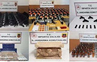 Isparta’da jandarma 1 yılda kaçakçılıkla mücadelede...