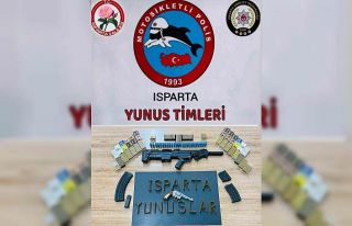 Isparta’da ruhsatsız tabanca ve tüfek ele geçirildi