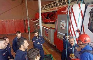 İtfaiyecilere iple erişim teknikleri eğitimi verildi