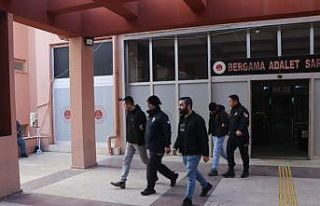 İzmir’de uyuşturucu operasyonu: 3 şüpheli tutuklandı