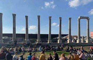 İzmirli çocuklar, yarıyıl tatilinde eğlenerek...