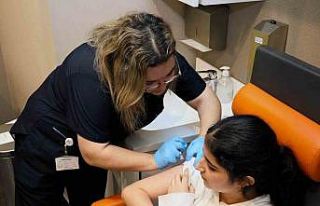 İzmirli genç müzisyenlere HPV aşısı yapıldı