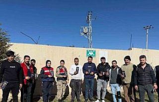 Jandarma ekipleri KADES Uygulamasını tanıttı