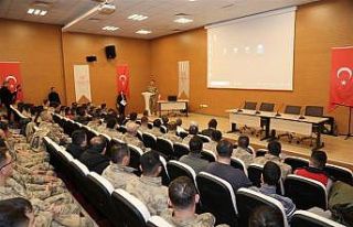 Jandarma personeline sağlıklı yaşam bilgilendirmesi