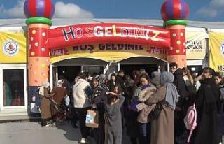 Kağıthane Belediyesi’nden çocuklara karne hediyesi:...