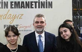 Kahramanmaraş’ta şehit çocuklarının karne sevincine...