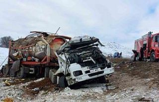 Kahramanmaraş’ta yakıt tankeri devrildi: 1 yaralı