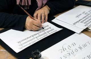 Kaligrafi ile her satır sanat eserine dönüşüyor