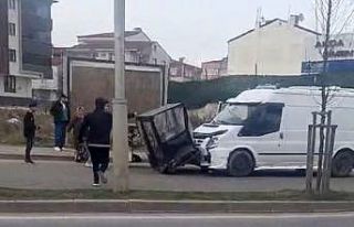 Kapaklı’da kamyonet ile mobilet çarpıştı: 1...