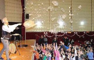 Karacabey Belediyesi’nden çocuklara eğlence dolu...