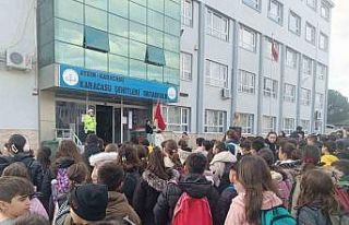 Karacasu’da öğrencilere trafik güvenliği eğitimi