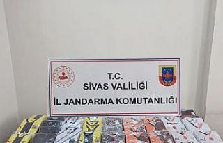 Kargo paketlerinden binlerce imitasyon ürün çıktı
