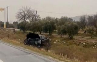 Karşı şeride geçerek seyir halindeki otomobile...