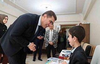 Kas hastası miniğin karnesi evine gitti