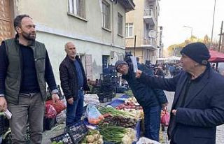 Kaybolan engelli kardeşini her yerde arıyor