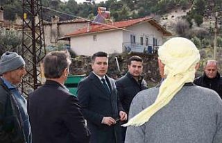 Kaymakam Gündoğdu Hacıhıdırlar Mahalle sakinleri...