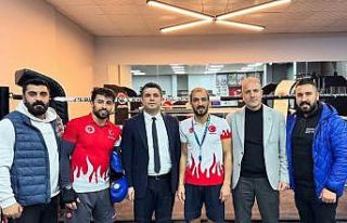 Kick Boks kervanı Antalya yollarında