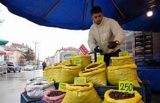 Kilosu 300 lirayı bulan kestaneye rağbet az