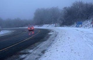 Kırklareli’nin yüksek kesimlerinde kar yağışı...