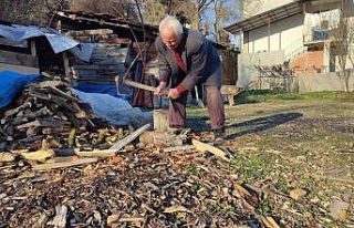 Komşuları izin vermedi, evine doğalgaz bağlatamadı
