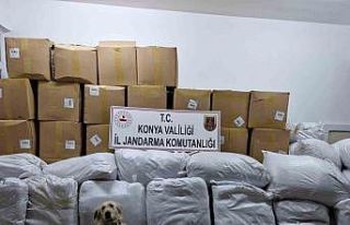 Konya’da durdurulan tırda bin 822 kilogram kaçak...