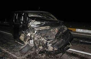 Korelileri taşıyan minibüsün karıştığı kazada...