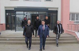 Kula’da yeni okullar eğitime açılmak için gün...