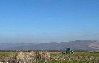 Kuruyan Marmara Gölü’ndeki arazi işgallerine...