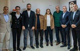 Kuşadası Belediyesi’nin şirketinde bayrak değişimi