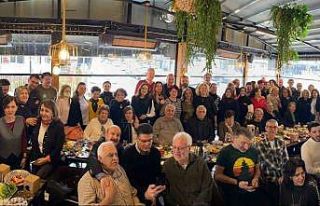 Kütahya Atatürk Lisesi mezunları ve öğretmenleri...