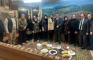 Kütahya Dumlupınar Üniversitesi Rektörü sanatçılarla...