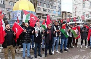 Kütahya’da Filistinli öğrenciler ateşkesi kutladı