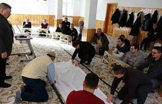 Kütahya’da ’Gassal Kursu’na büyük ilgi