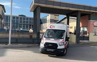 Lise öğrencisi sınıf arkadaşı tarafından okulda...