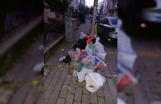 Mahalle sakinlerinin ’çöp’ tepkisi