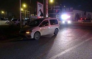 Malatya’da hafif ticari araç otomobille çarpıştı:...