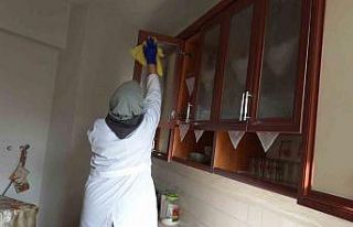 Malatya’da ihtiyaç sahibi vatandaşlara evde temizlik...