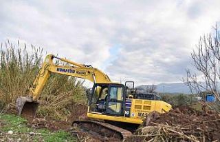 Manisa’da dere temizlikleri devam ediyor
