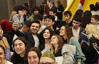 Merkezefendi Belediyesinden YKS adaylarına moral...