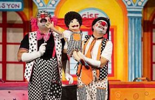 Mersin’de ’Çocuklar İçin Yarıyıl Tiyatro...