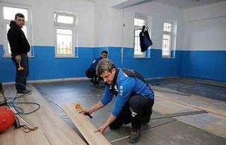 Muğla Büyükşehir 16 okulda bakım-onarım çalışması...