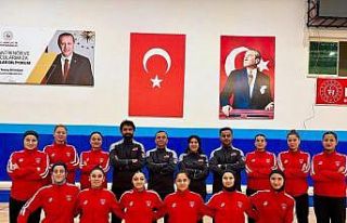 Muğlalı Hokey Antrenörü Şen, Ümit Milli Takım...